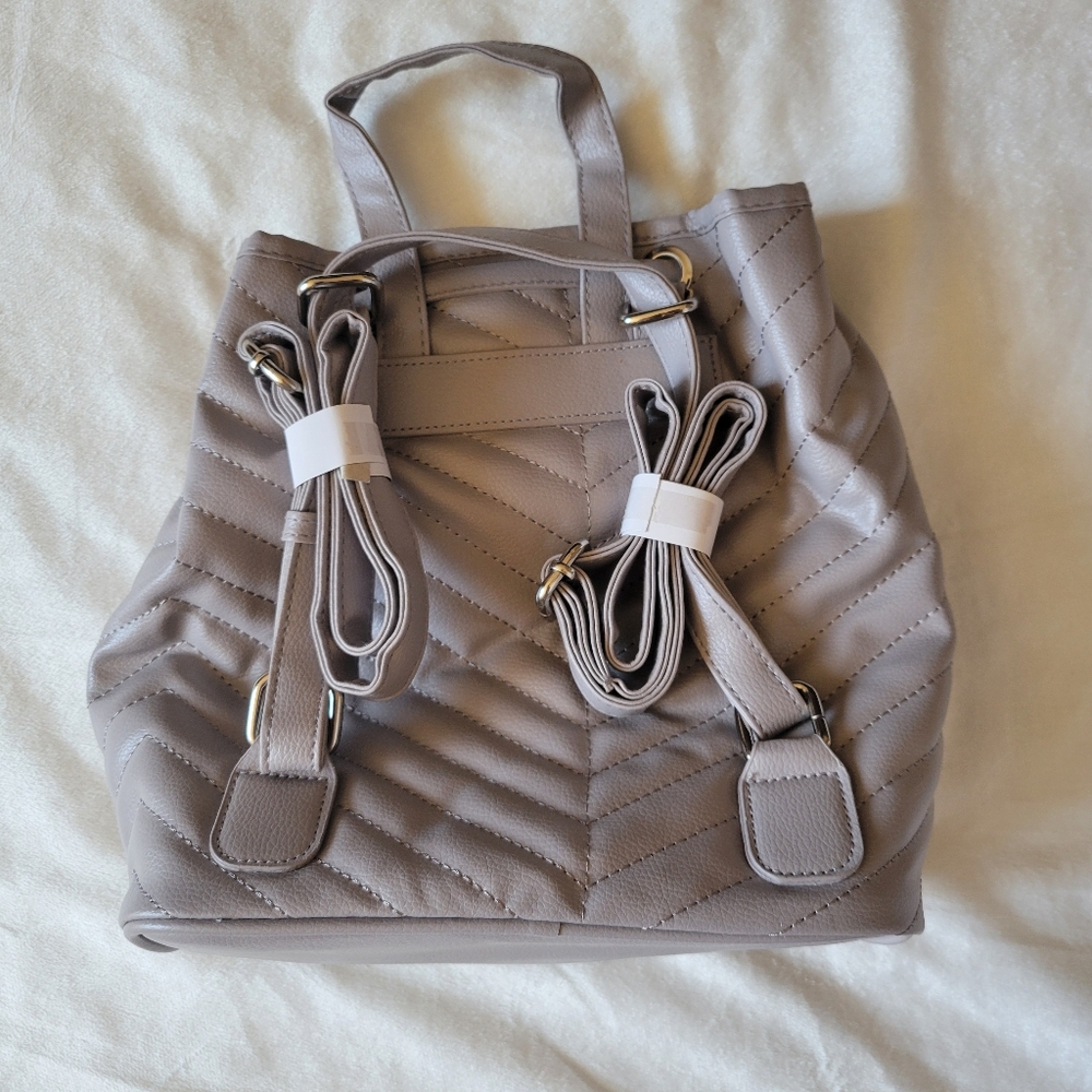 Bella Russo Mini Backpack - Picture 3 of 3